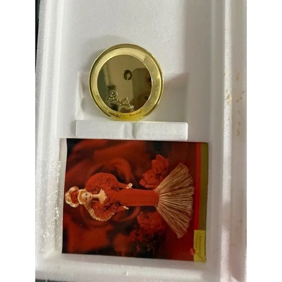 Mattel Barbie 50th Golden Anniversary Edition Doll 1945 1995 Limited Edition - Picture 14 of 14